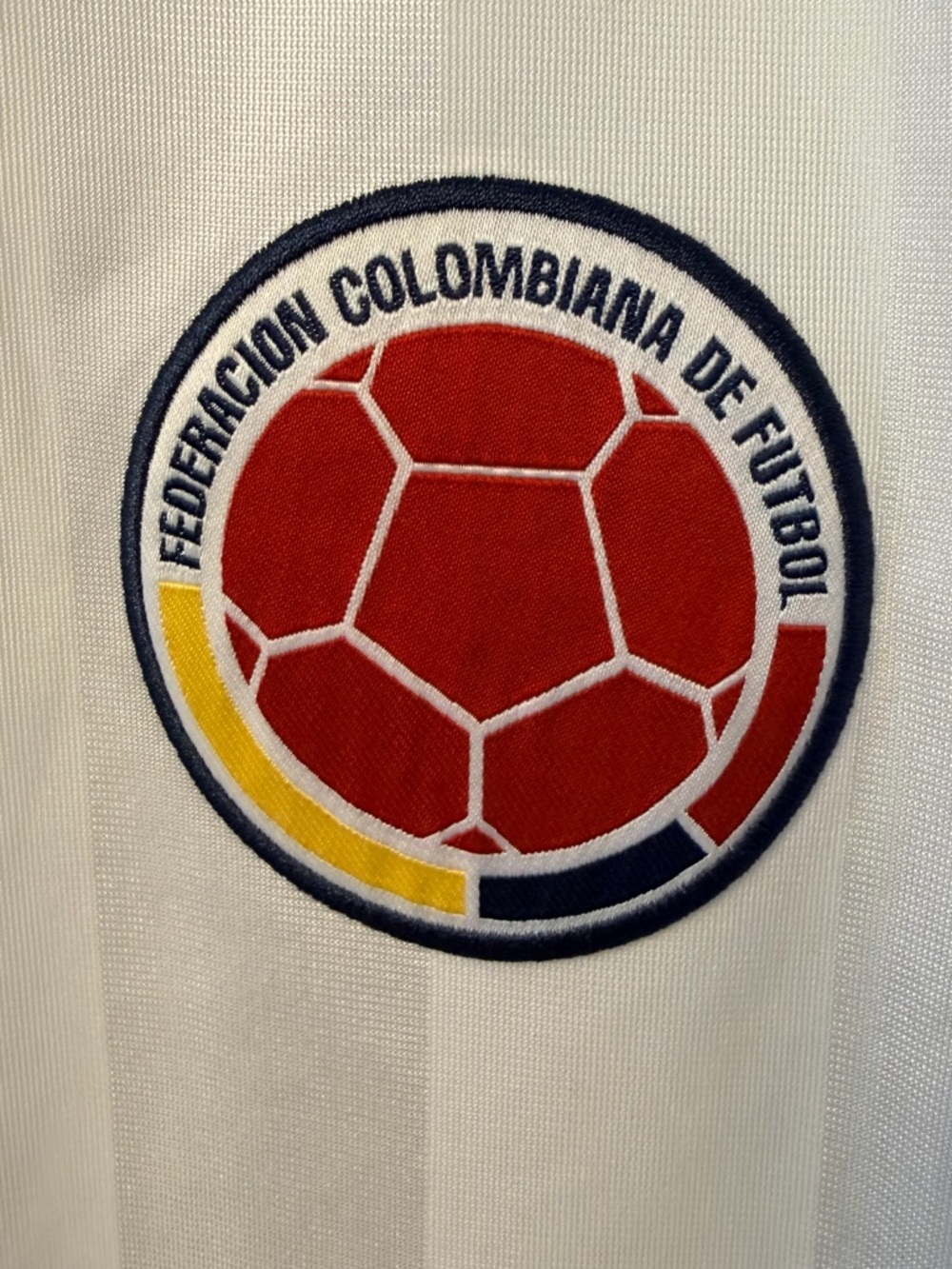 Adidas‎ Soccer Colombia Futbol White Short-Sleeve Polo Boy’s Large - Picture 5 of 5